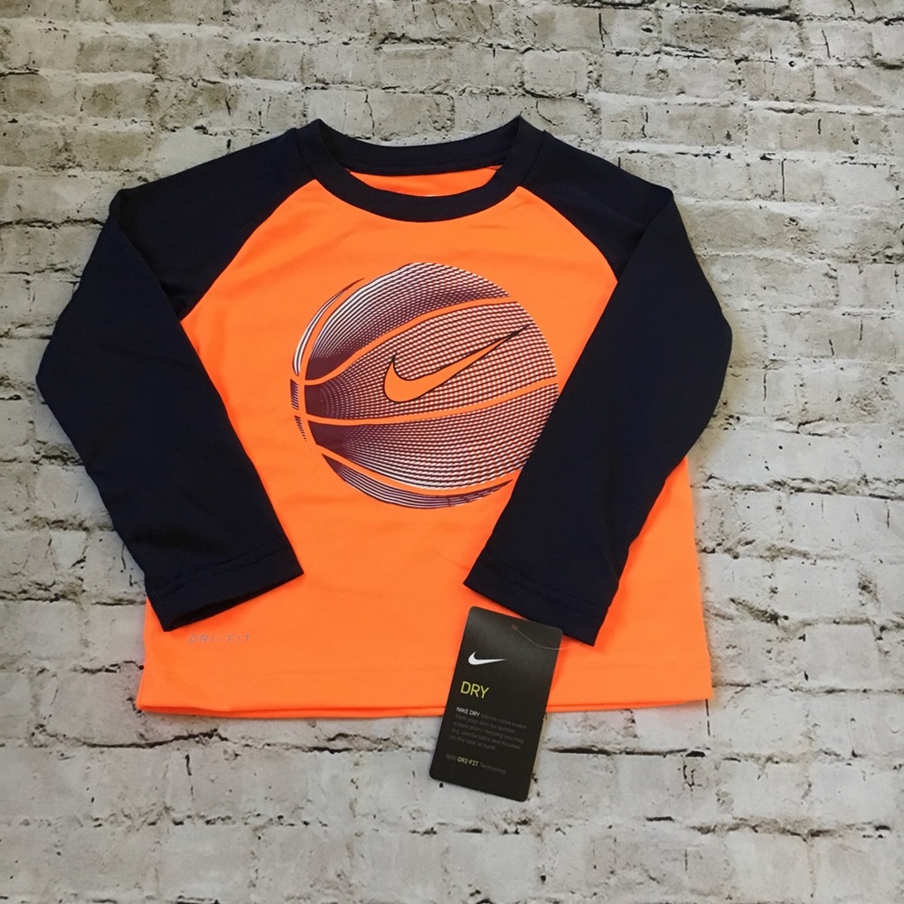 Nike dri-fit T